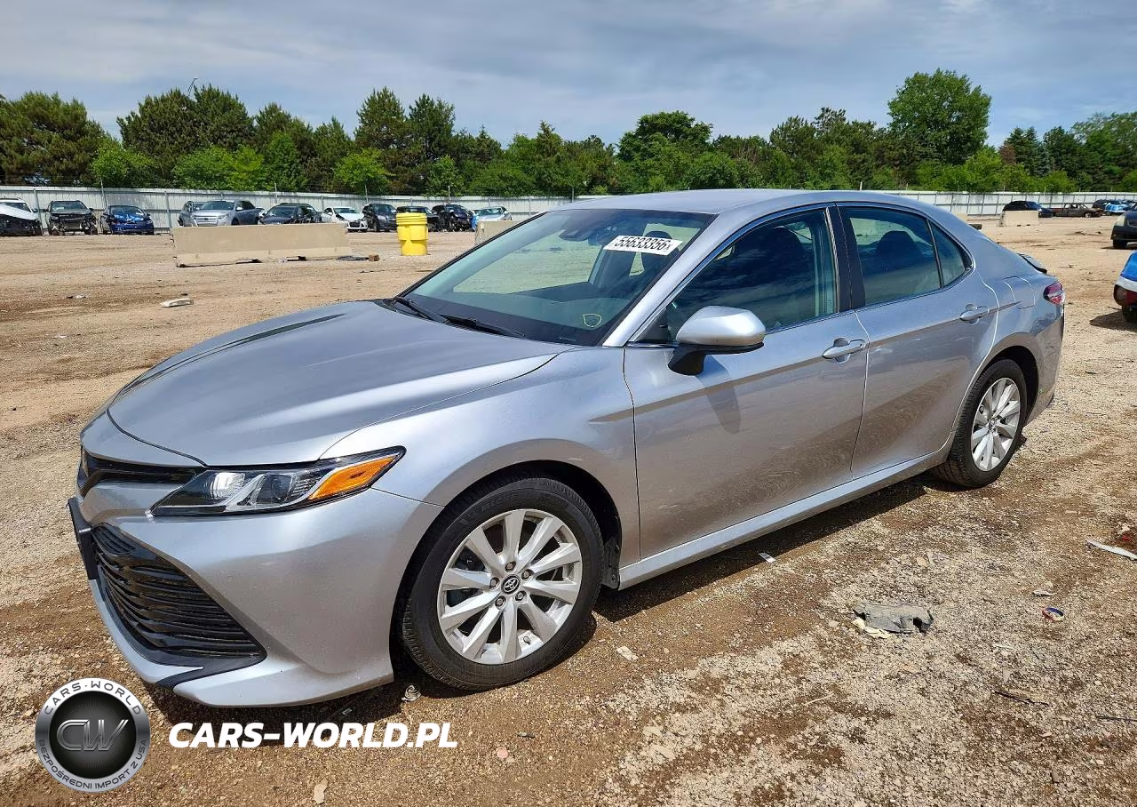 2019 Toyota Camry Le – zdjęcie 1 z 12