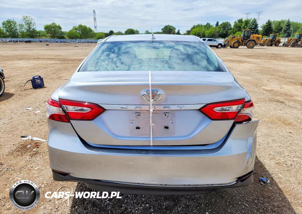 2019 Toyota Camry Le VIN:4T1B11HK7KU679211 - 6
