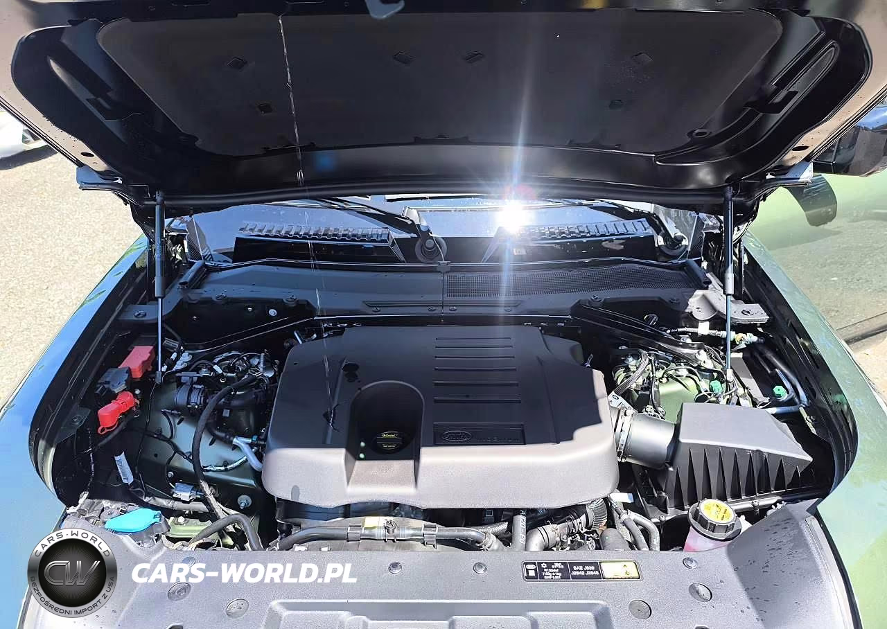 2026 Land Rover Defender 130 X VIN:SALEXFEU8T2603618 - 11