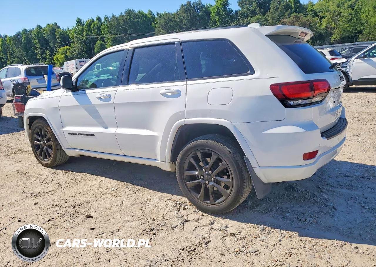 2019 Jeep Grand Cherokee Laredo VIN:1C4RJEAG8KC673021 - 2