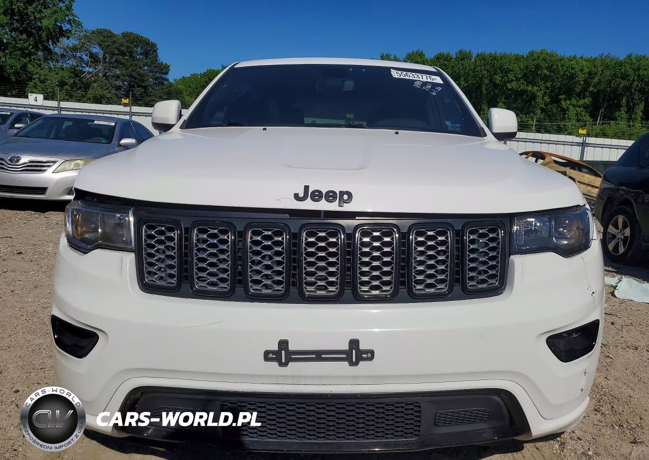 2019 Jeep Grand Cherokee Laredo VIN:1C4RJEAG8KC673021 - 5