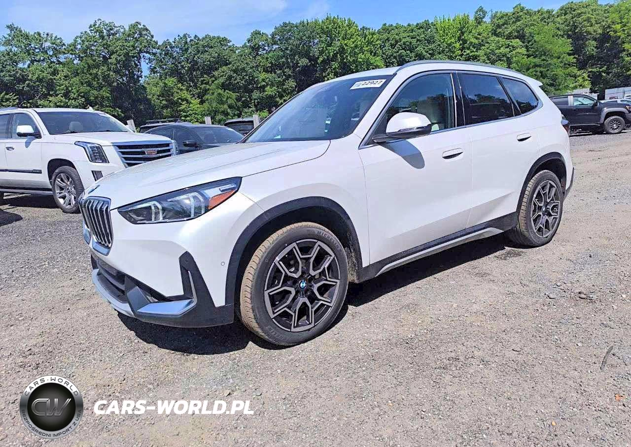 2026 BMW X1 xDrive28I – zdjęcie 1 z 13