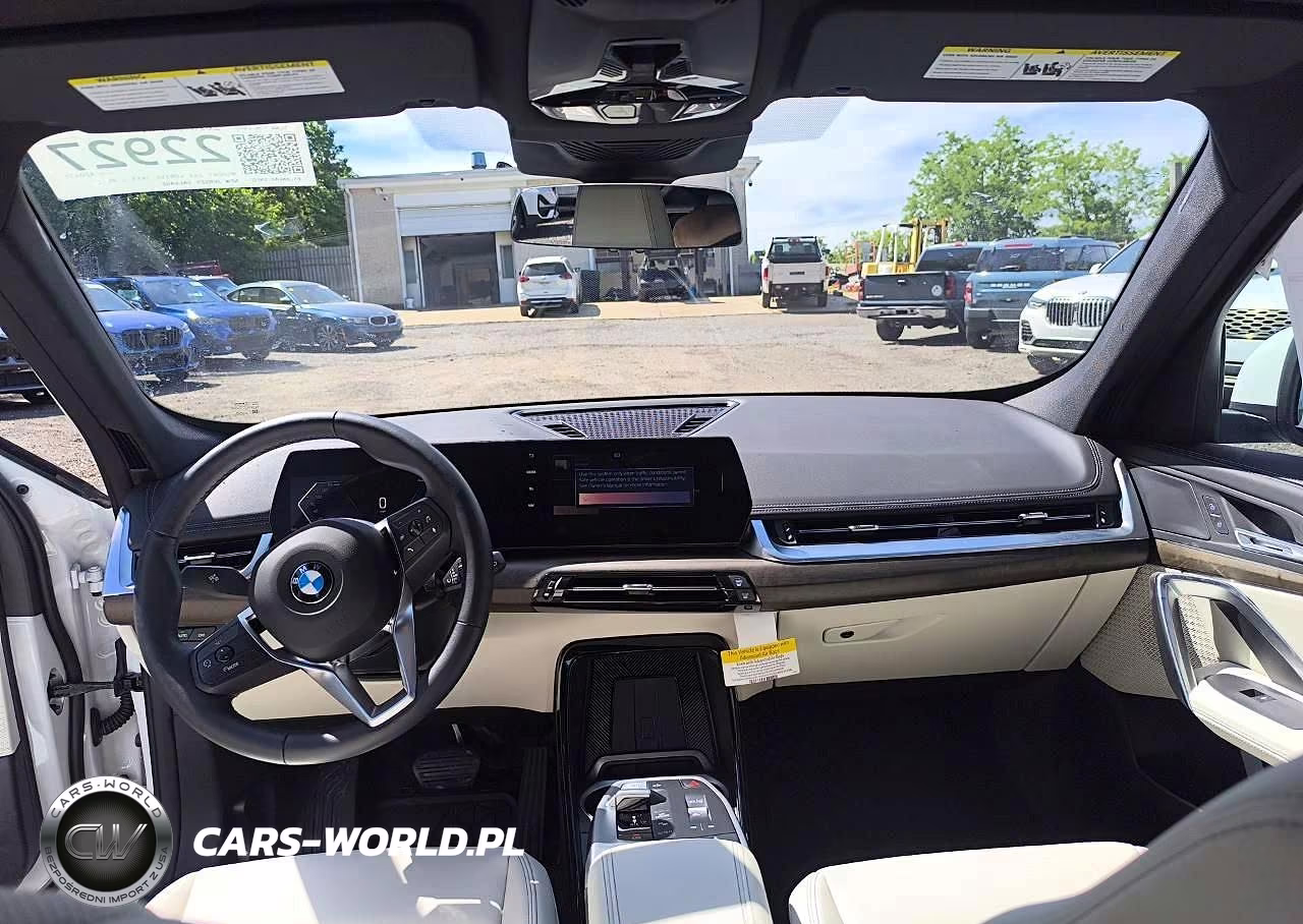 2026 BMW X1 xDrive28I VIN:WBX73EF07T5420438 - 9
