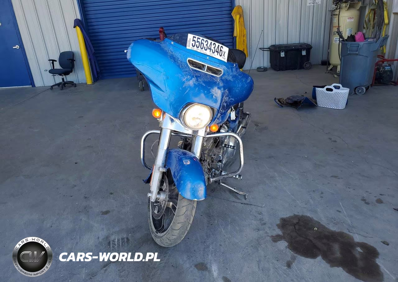 2018 Harley-Davidson Flhx Street Glide VIN:1HD1KBC16JB615655 - 2