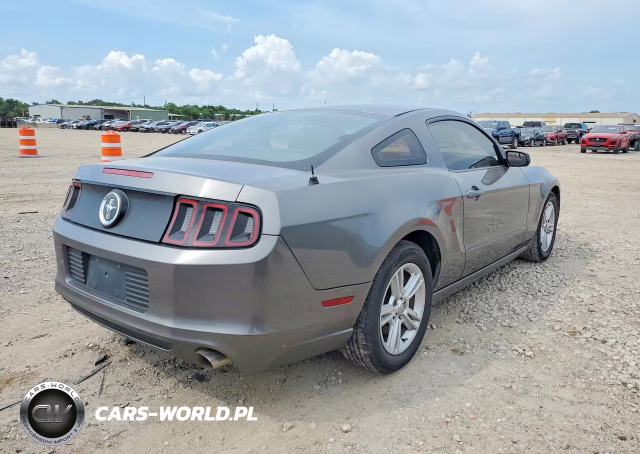 2014 Ford Mustang VIN:1ZVBP8AMXE5277539 - 3