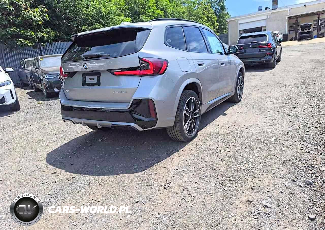 2026 BMW X1 xDrive28I VIN:WBX73EF01T5599818 - 4