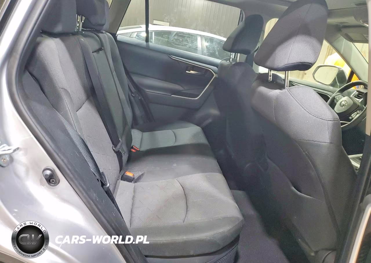 2024 Toyota Rav4 Hybrid Xle VIN:JTMRWRFVXRD227070 - 11