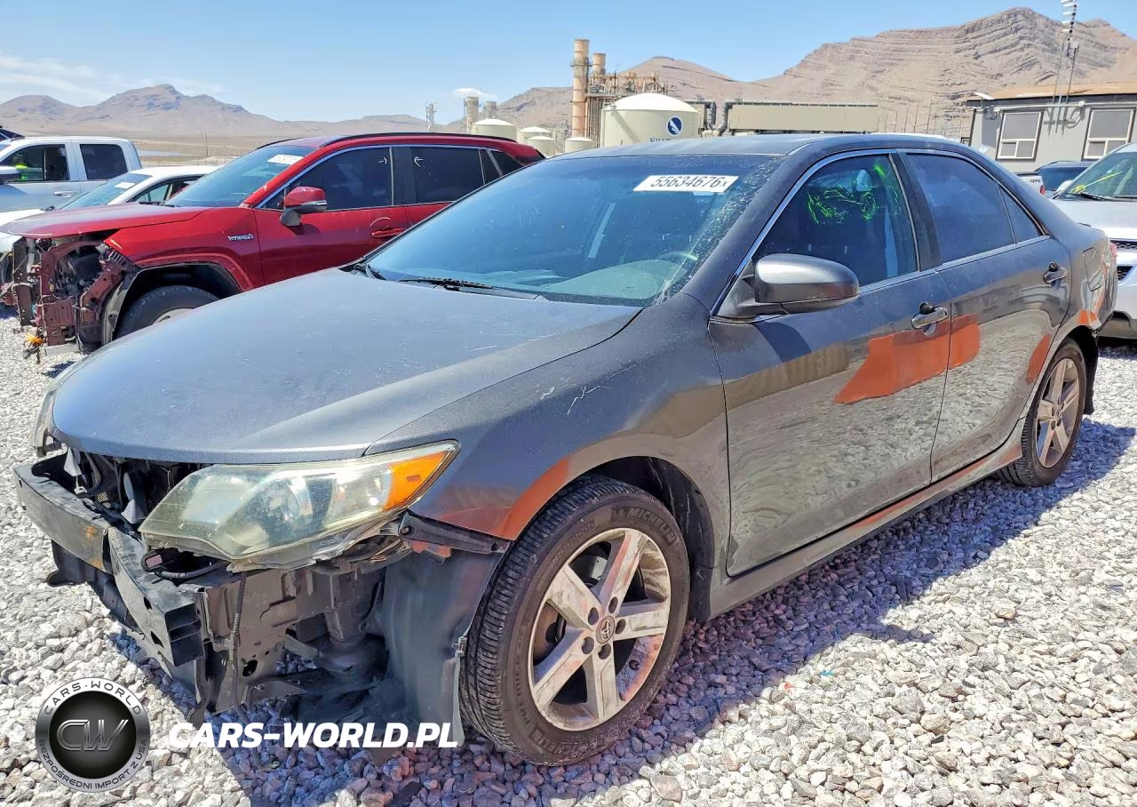 2012 Toyota Camry Se – zdjęcie 1 z 13