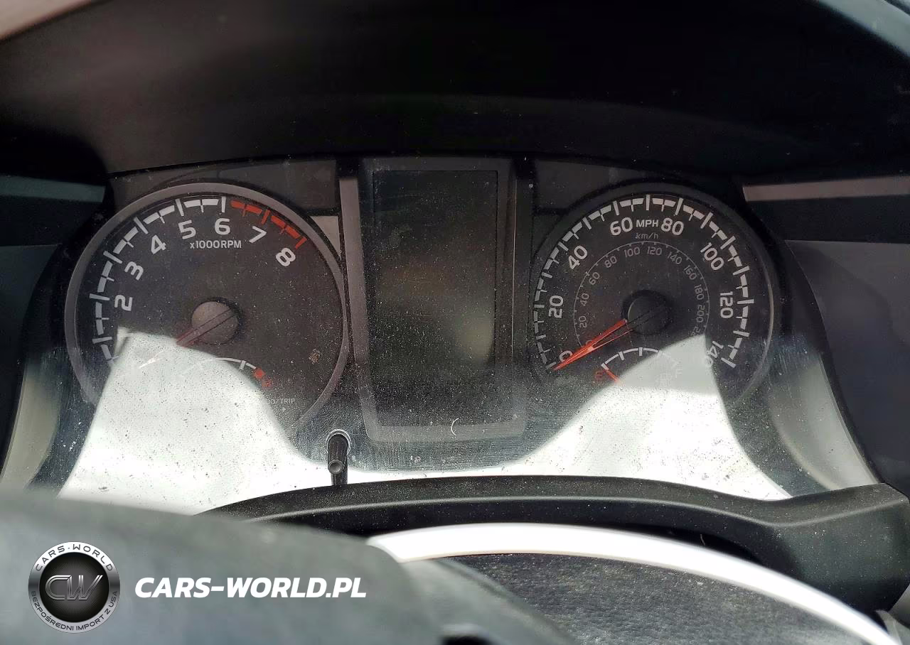 2020 Toyota Tacoma Sr V6 VIN:3TMCZ5ANXLM366916 - 9