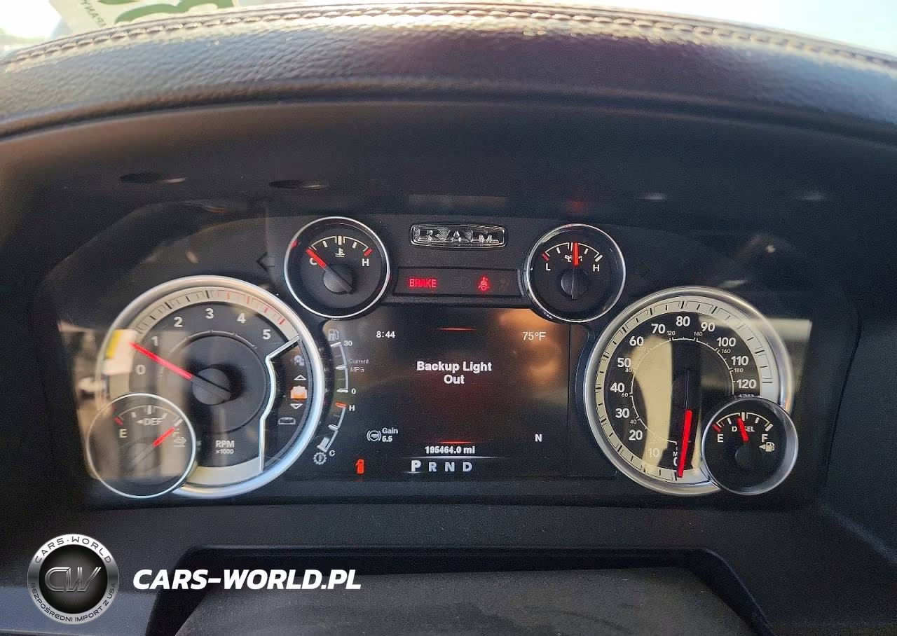 2013 Ram 2500 Laramie VIN:3C6UR5NL0DG615356 - 9