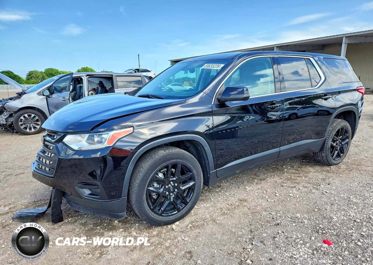 2021 Chevrolet Traverse Ls – zdjęcie 1 z 13