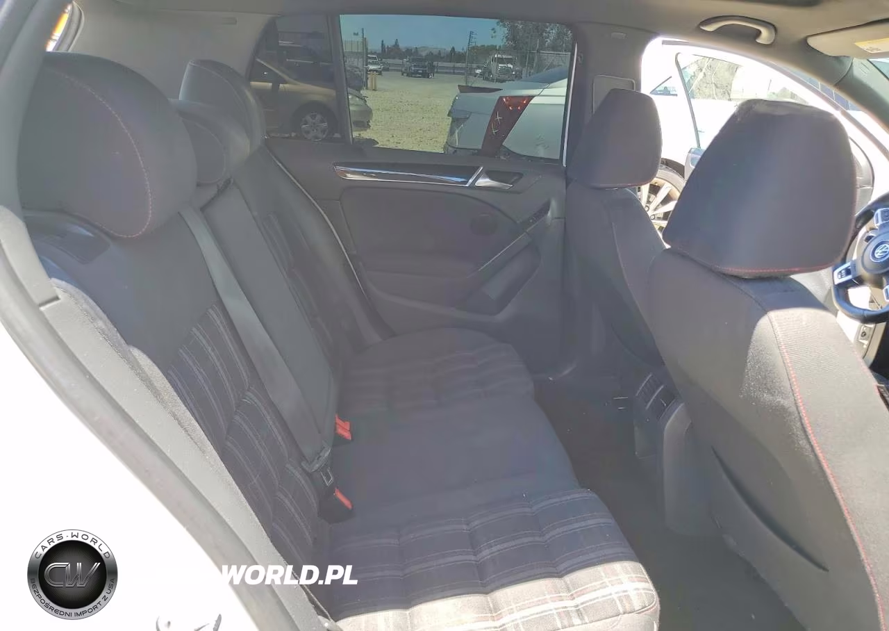2011 Volkswagen Gti VIN:WVWGD7AJ9BW336720 - 10