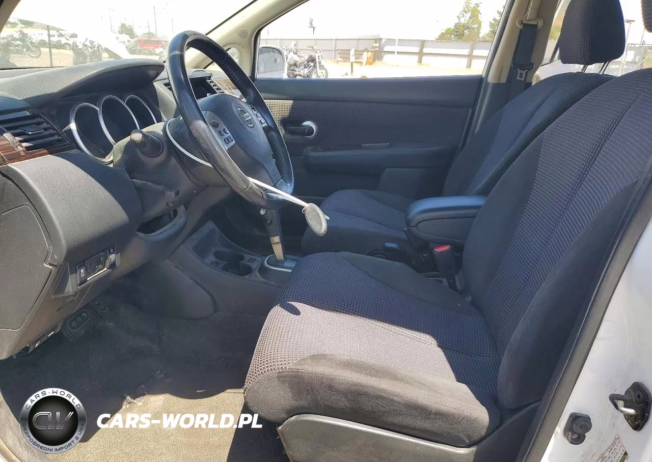 2010 Nissan Versa 1.8 S VIN:3N1BC1APXAL424150 - 7