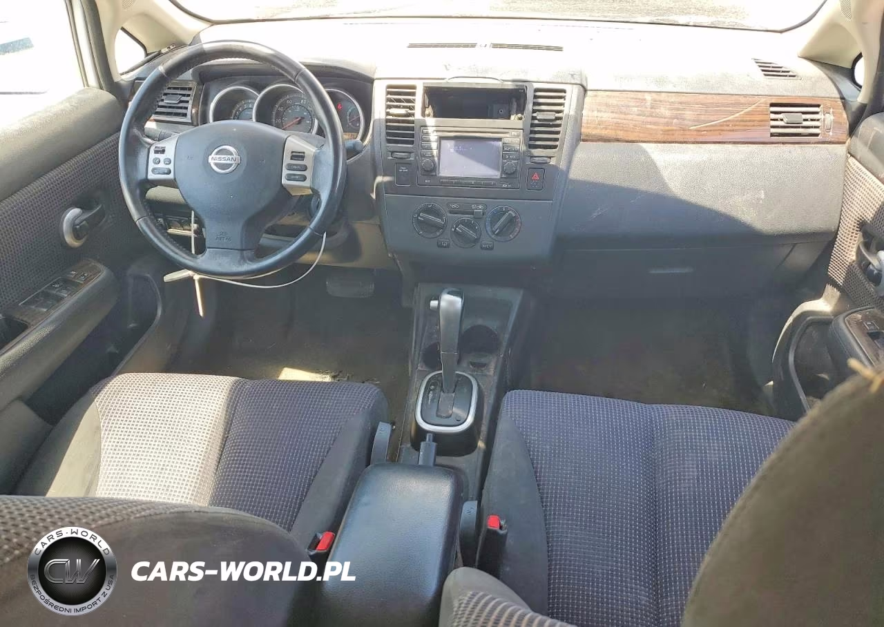 2010 Nissan Versa 1.8 S VIN:3N1BC1APXAL424150 - 8