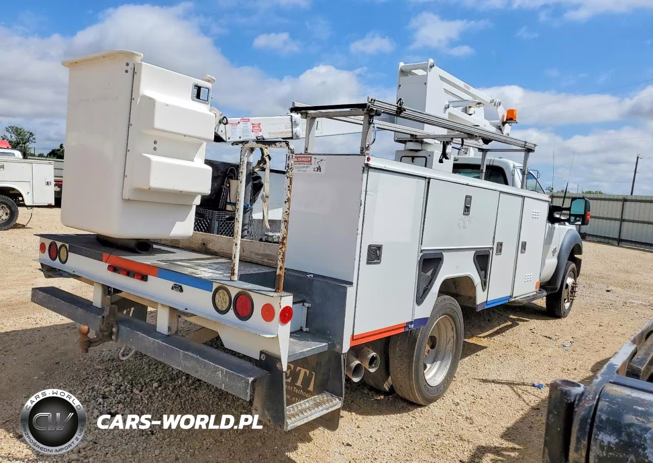 2012 Ford F450 Super Duty Bucket Truck VIN:1FDUF4GTXCEB79416 - 4