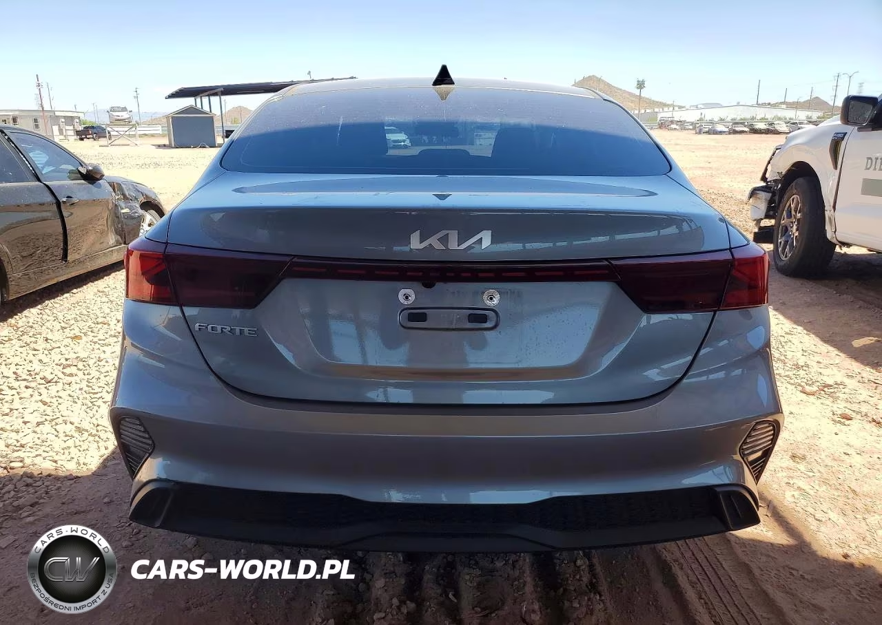 2022 Kia Forte Lxs VIN:3KPF24AD7NE427008 - 6