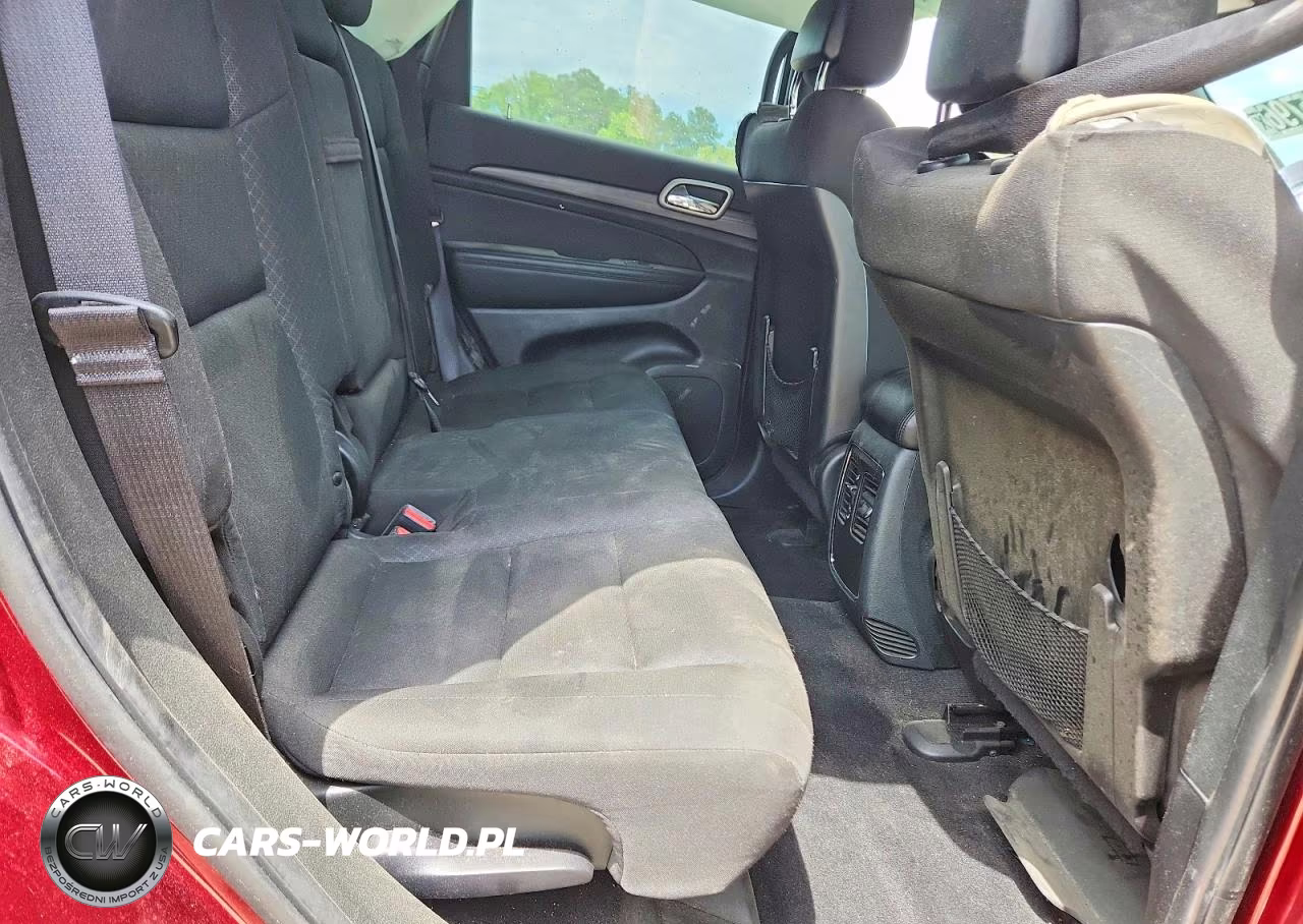 2022 Jeep Grand Cherokee Laredo E VIN:1C4RJFAG4NC141470 - 11