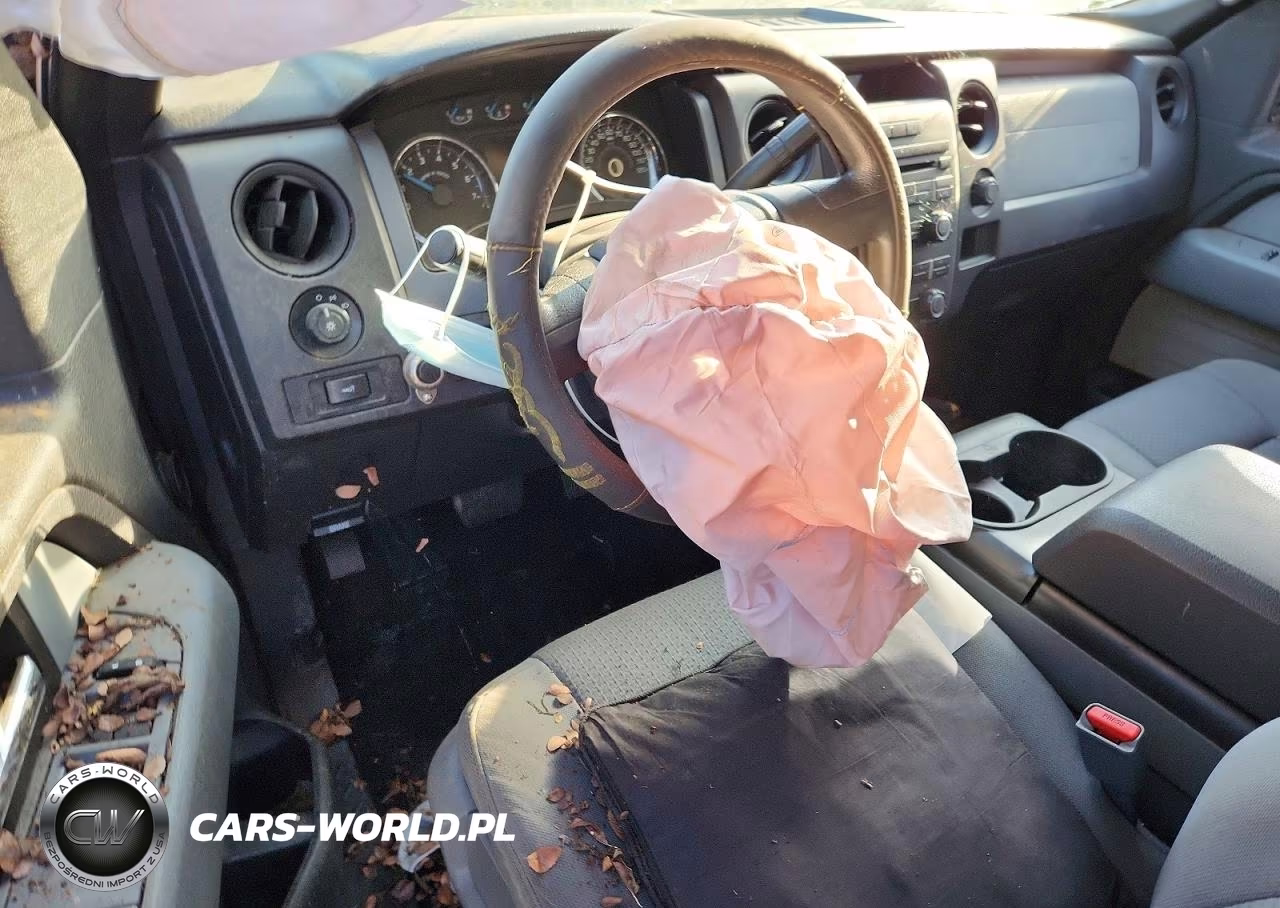 2014 Ford F150 Lariat VIN:1FTFW1ET8EKG33911 - 8
