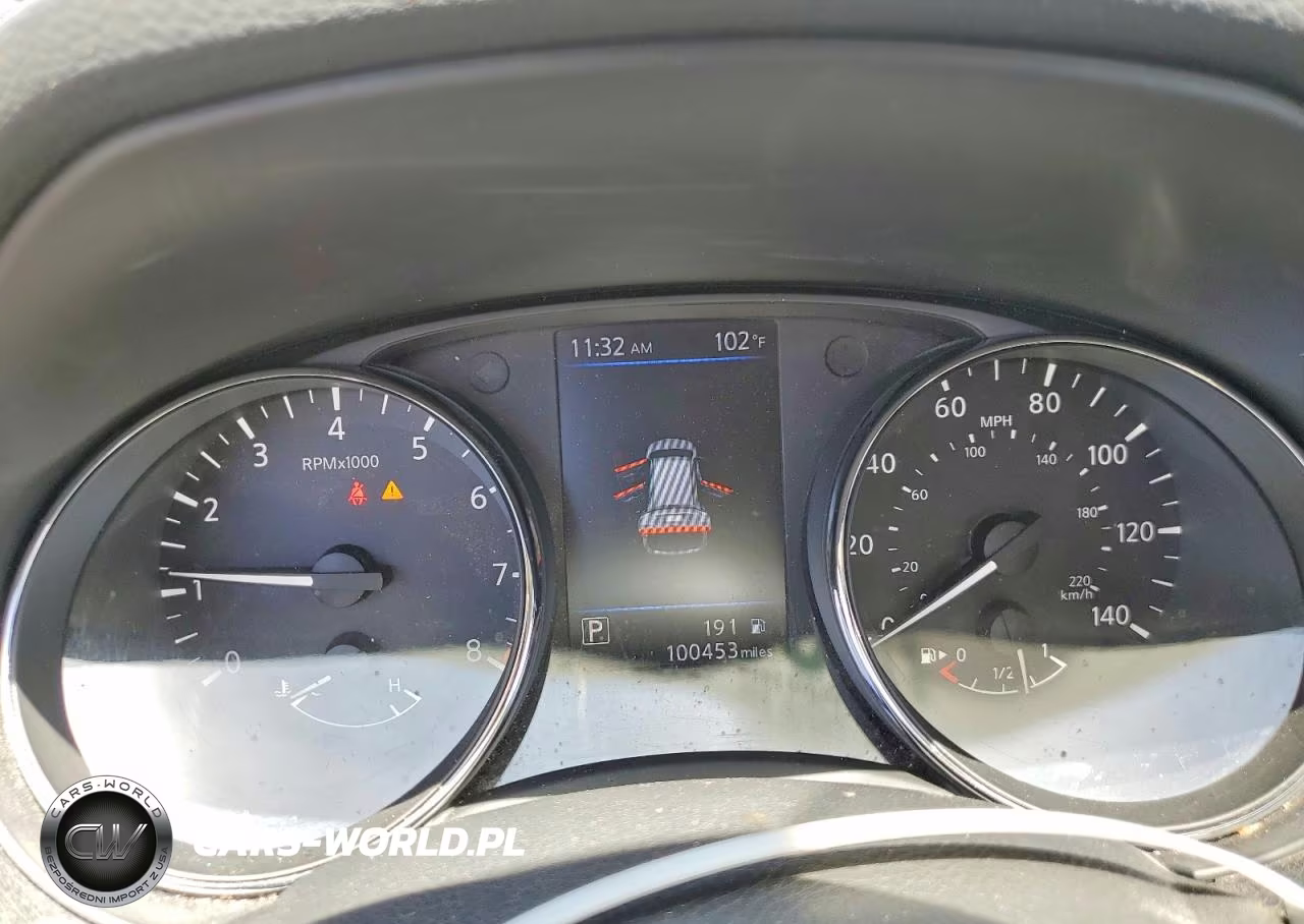 2018 Nissan Rogue S VIN:5N1AT2MT9JC850667 - 9