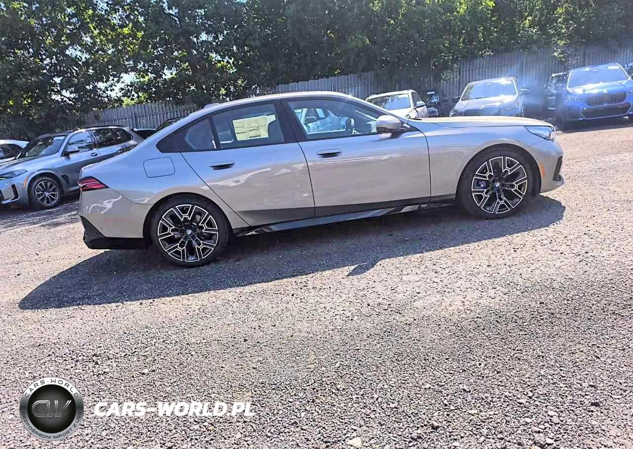 2026 BMW 540 Xi VIN:WBA63FJ06TCX08787 - 15