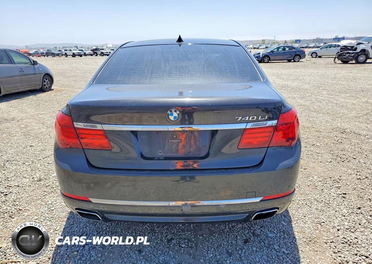 2013 BMW 740 Li VIN:WBAYE4C52DDW22744 - 6