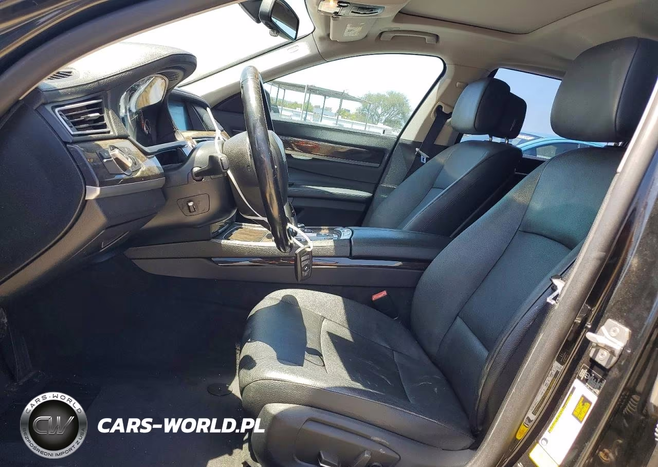 2013 BMW 740 Li VIN:WBAYE4C52DDW22744 - 7