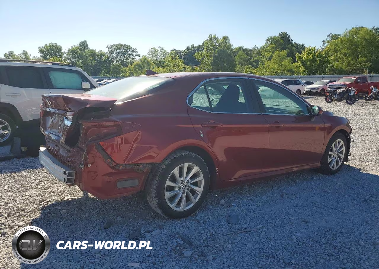 2021 Toyota Camry Le VIN:4T1C11AK0MU447440 - 3