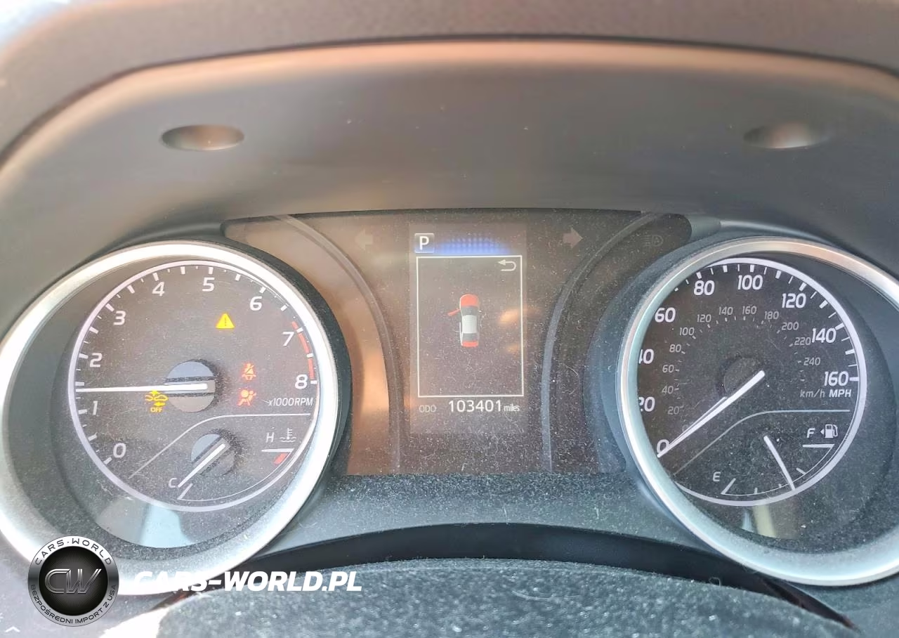 2021 Toyota Camry Le VIN:4T1C11AK0MU447440 - 9