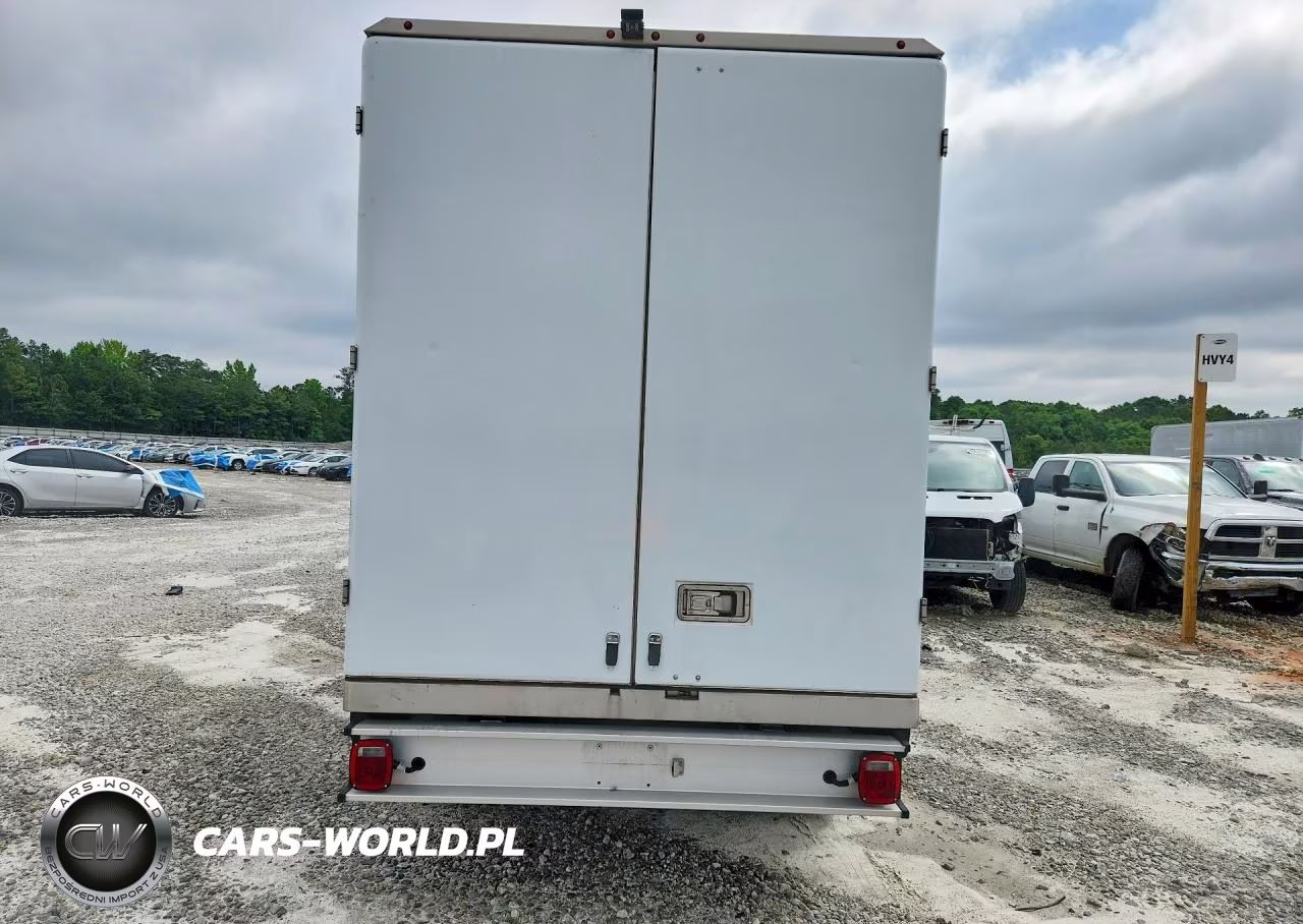 2024 Ford E350 Refrigerated Box Truck VIN:1FDWE3FN2RDD04321 - 6