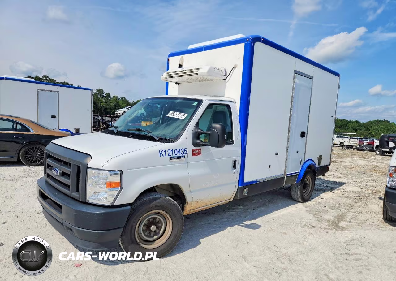 2023 Ford E350 Refrigerated Box Truck – zdjęcie 1 z 13