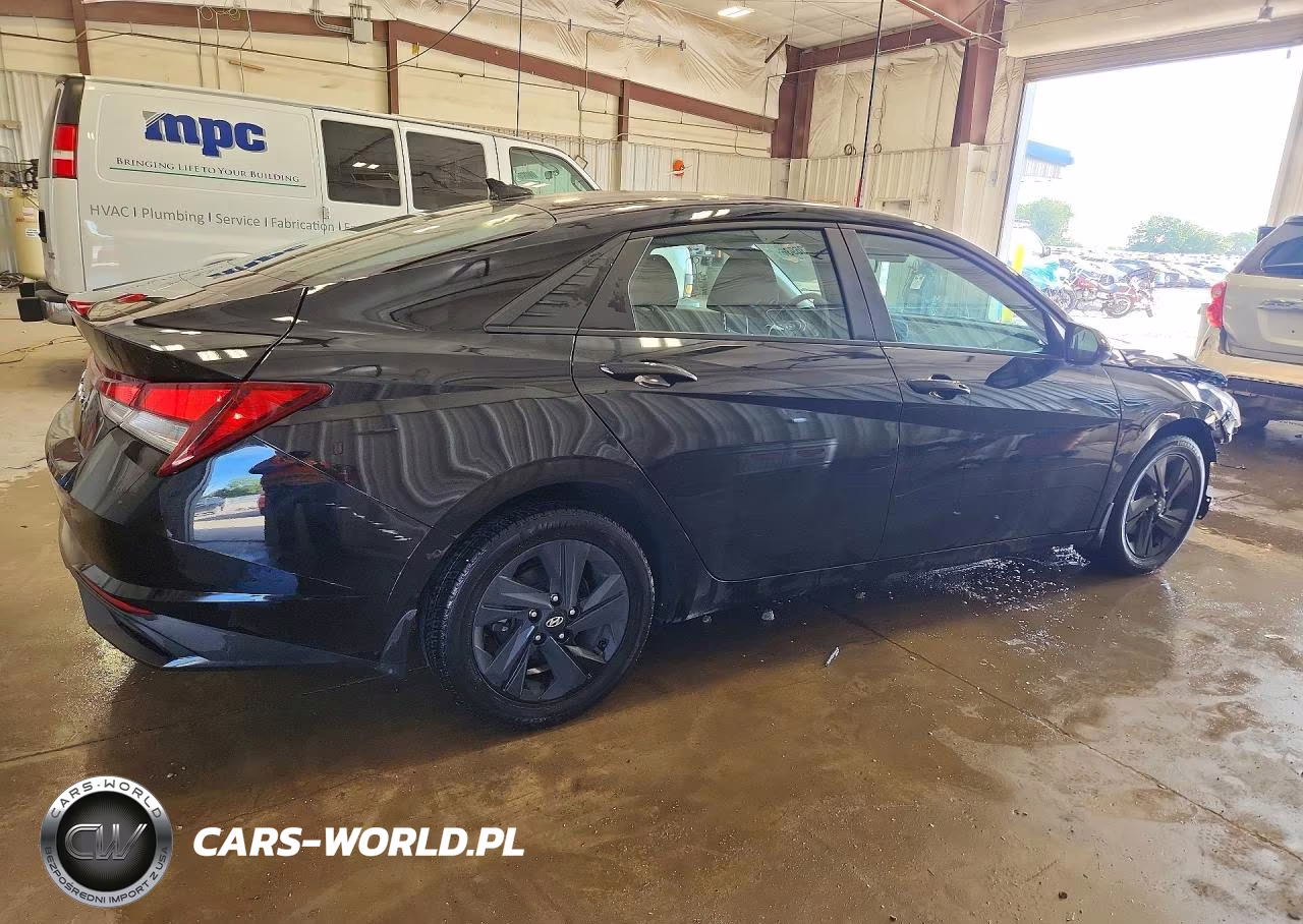 2023 Hyundai Elantra Sel VIN:KMHLM4AG7PU465071 - 3