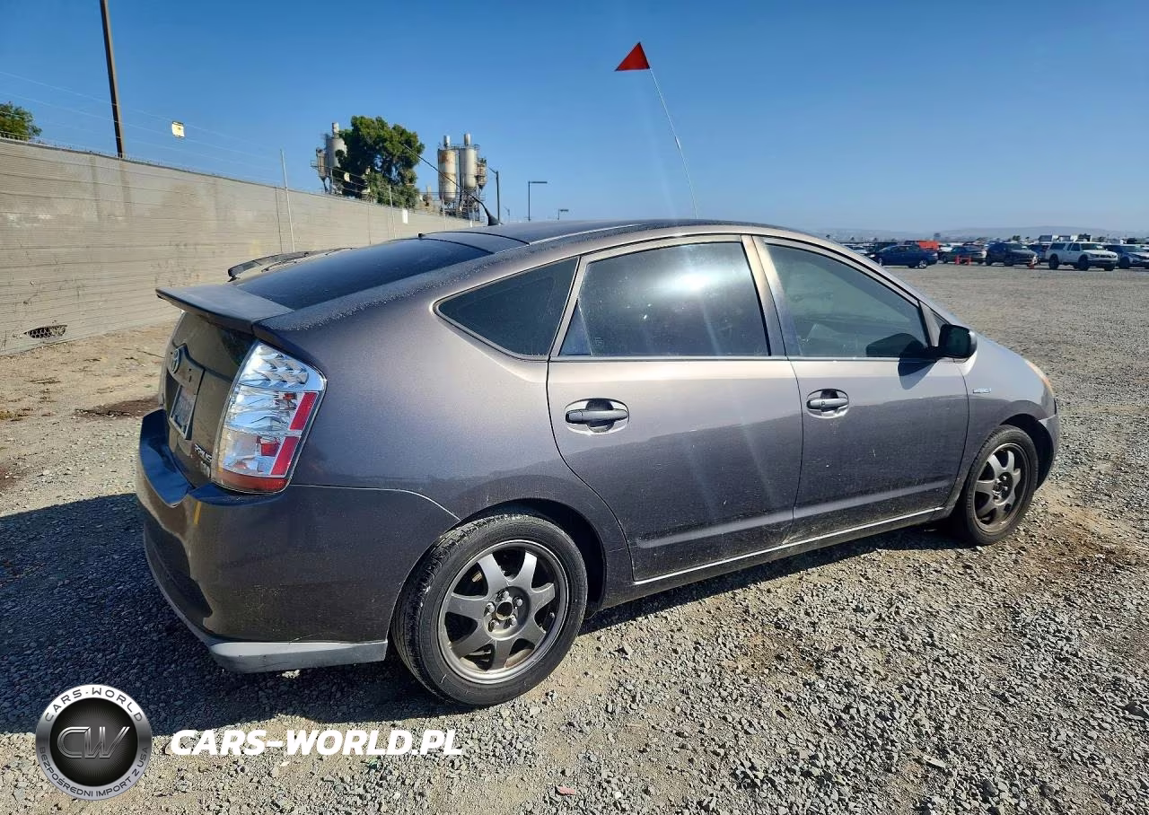2007 Toyota Prius Touring VIN:JTDKB20U773265055 - 3