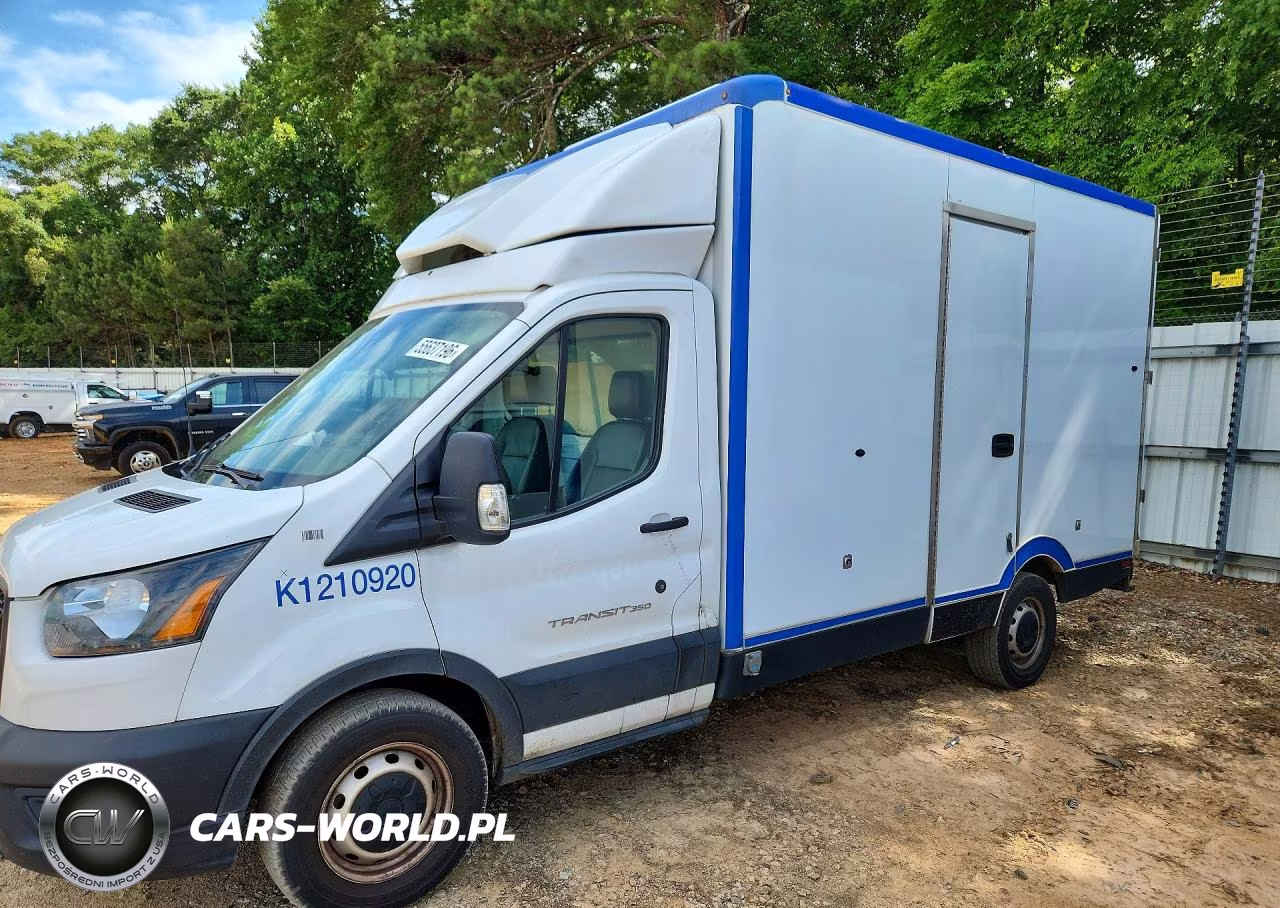 2022 Ford Transit Delivery Truck – zdjęcie 1 z 12