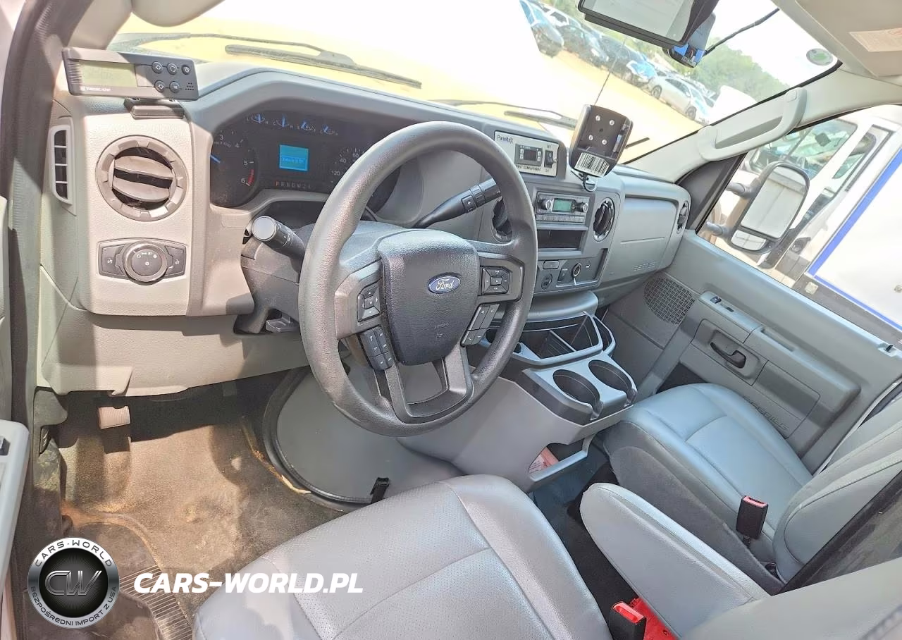 2023 Ford E350 Refrigerated Box Truck VIN:1FDWE3FK5PDD14750 - 9
