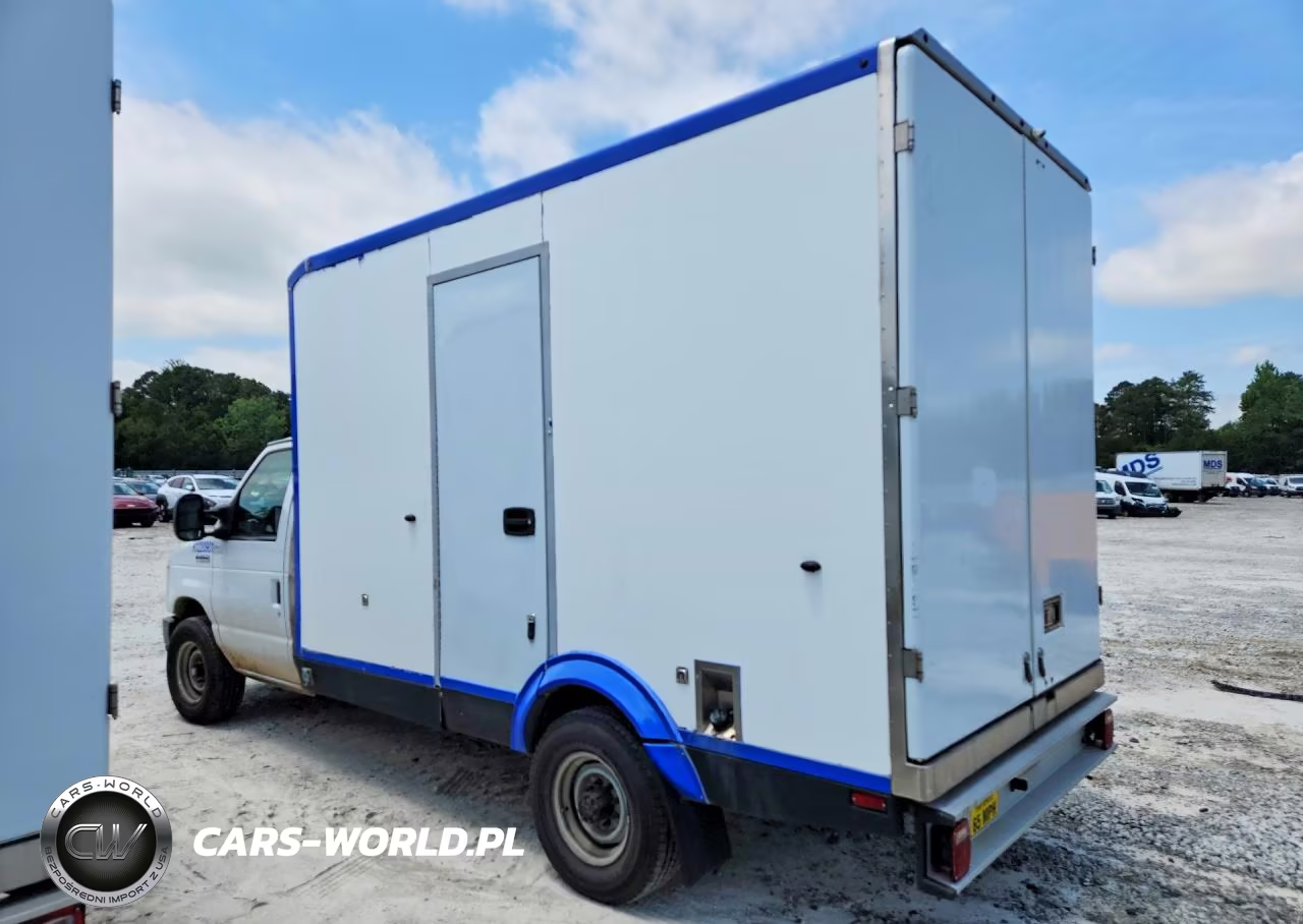2023 Ford E350 Refrigerated Box Truck VIN:1FDWE3FK3PDD08512 - 2