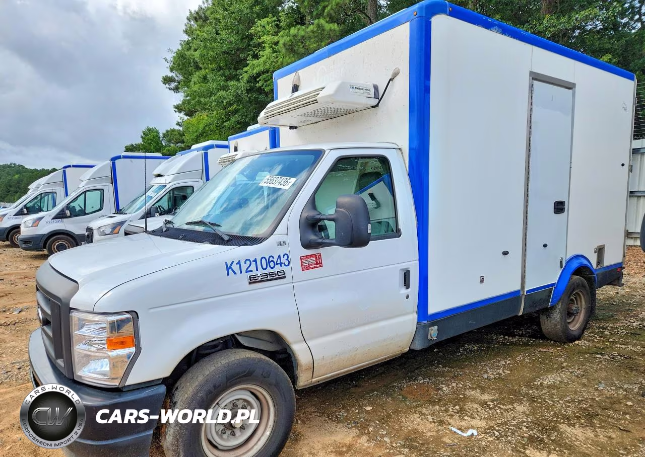 2024 Ford E350 Refrigerated Box Truck – zdjęcie 1 z 12