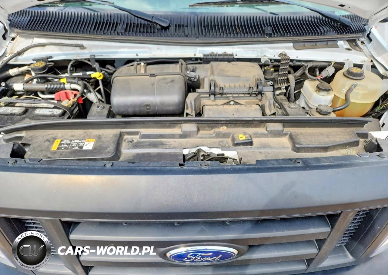 2024 Ford E350 Refrigerated Box Truck VIN:1FDWE3FN8RDD04307 - 11