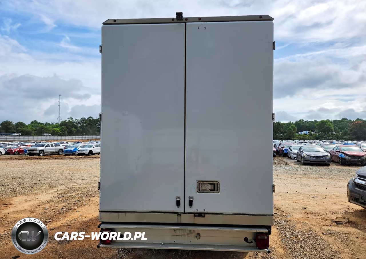 2024 Ford E350 Refrigerated Box Truck VIN:1FDWE3FN8RDD04307 - 6