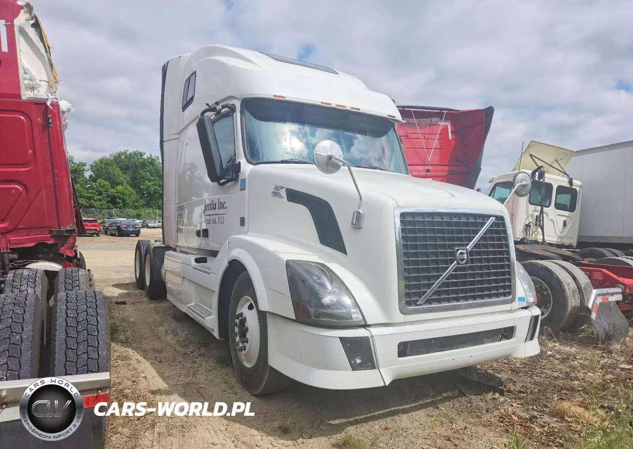 2012 Volvo Vnl Semi Truck