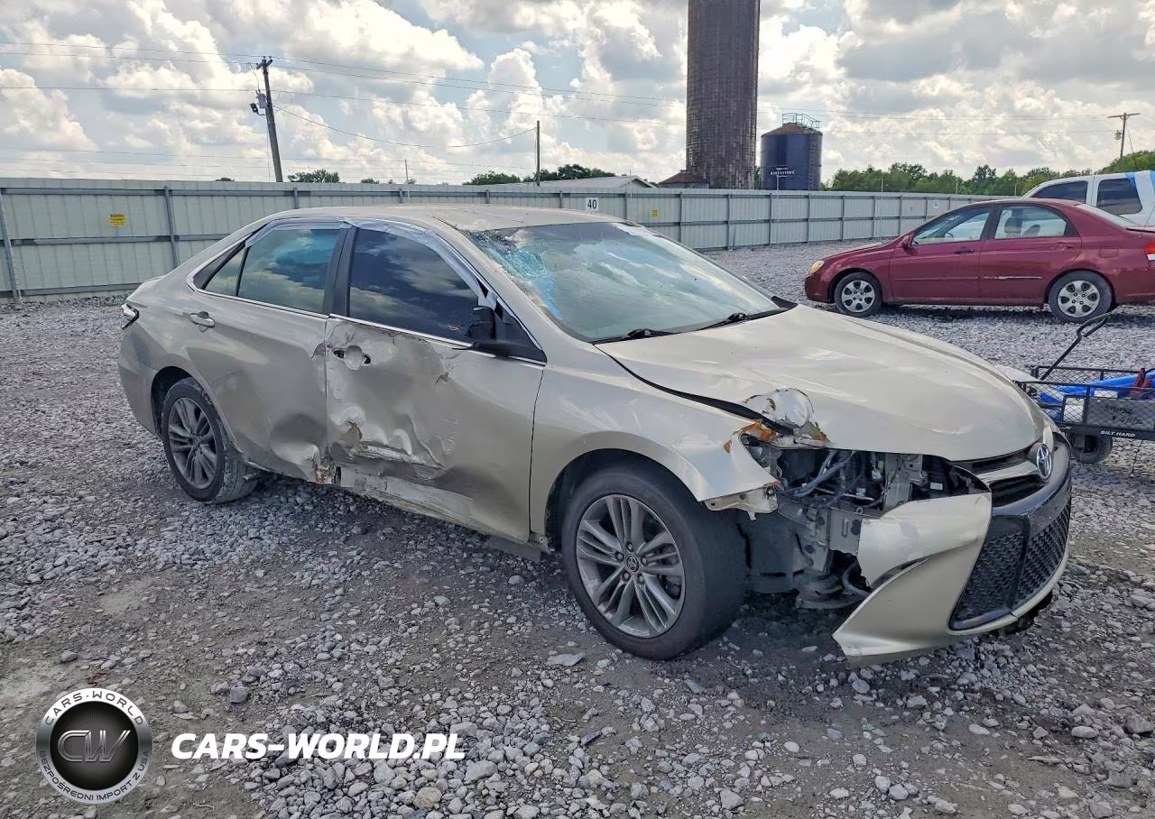 2016 Toyota Camry Se VIN:4T1BF1FK2GU179484 - 4