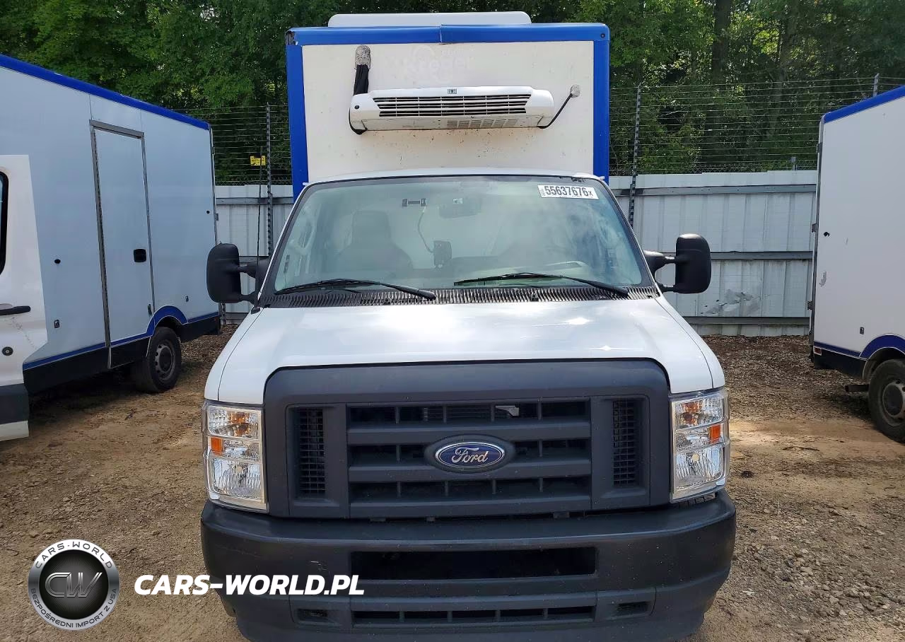 2024 Ford E350 Refrigerated Box Truck VIN:1FDWE3FN3RDD00682 - 5