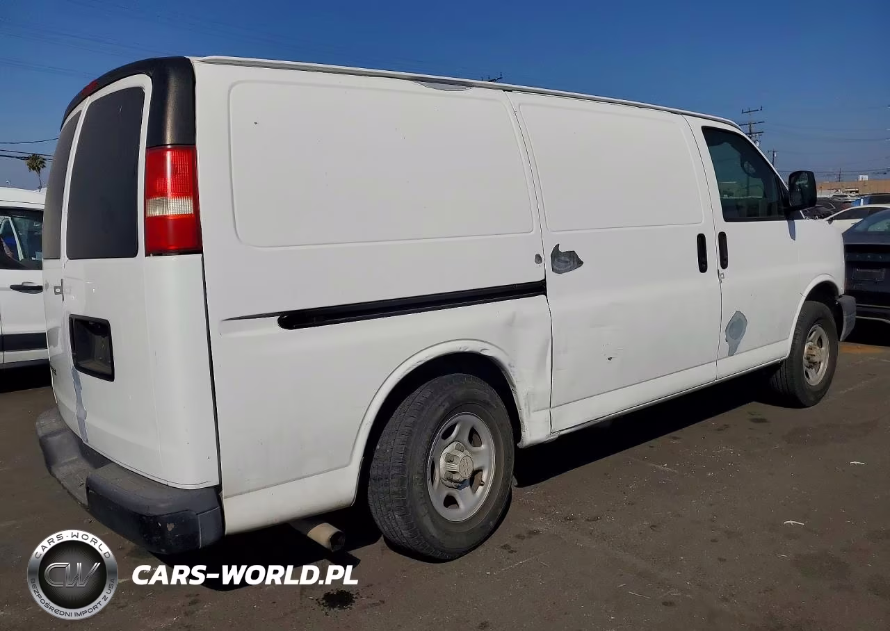 2007 Chevrolet Express 1500 Delivery Van VIN:1GCFG15X371125953 - 3