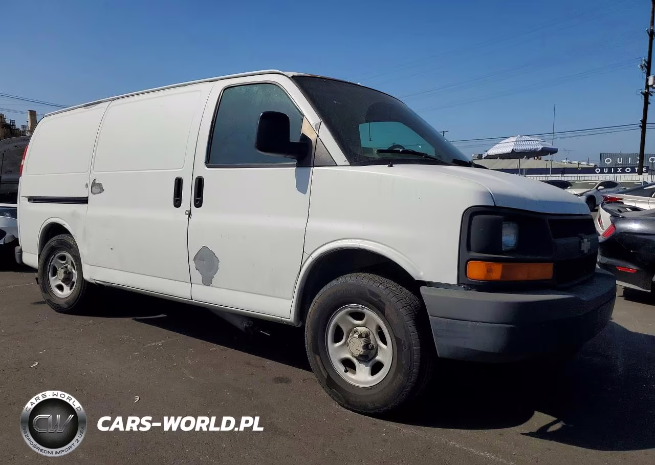 2007 Chevrolet Express 1500 Delivery Van VIN:1GCFG15X371125953 - 4