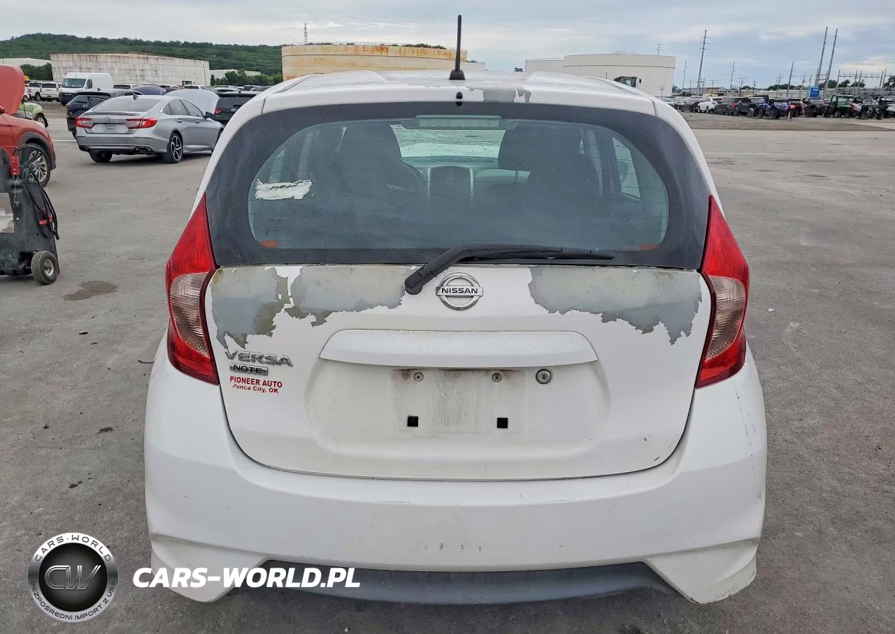 2017 Nissan Versa Note S Plus VIN:3N1CE2CP3HL357547 - 6