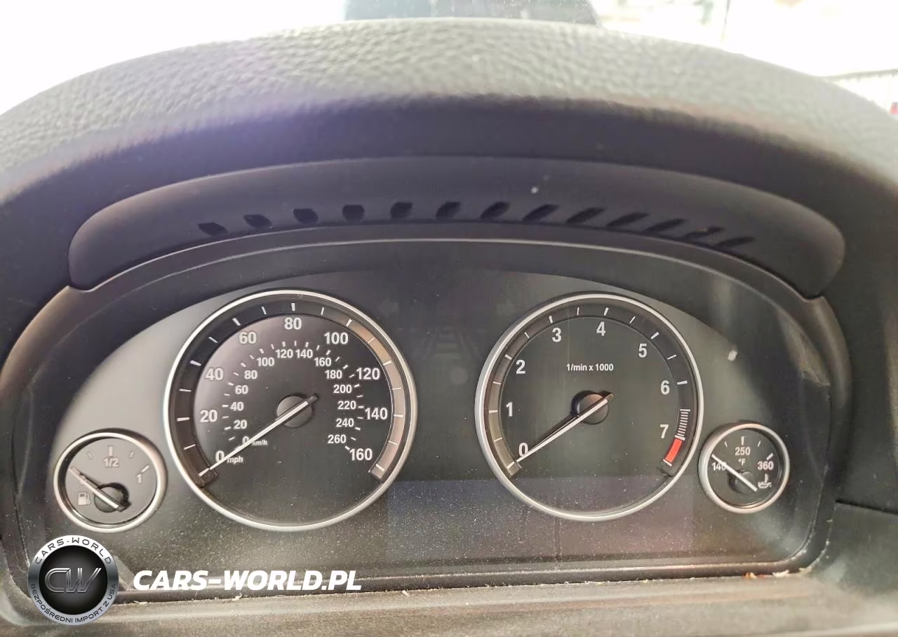 2012 BMW 528 Xi VIN:WBAXH5C54CDW03913 - 9