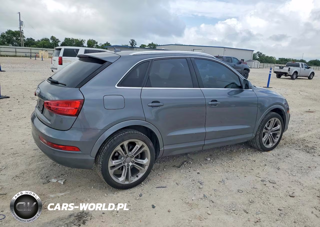 2017 Audi Q3 Premium Plus VIN:WA1HCCFS6HR006567 - 3