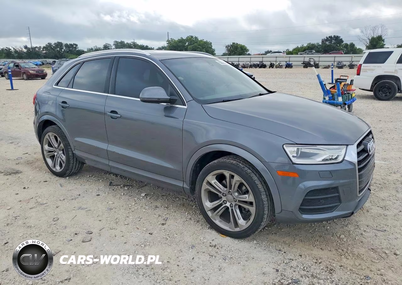 2017 Audi Q3 Premium Plus VIN:WA1HCCFS6HR006567 - 4