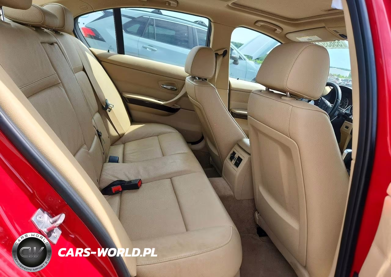2011 BMW 328 Xi VIN:WBAPK7C59BF195358 - 10