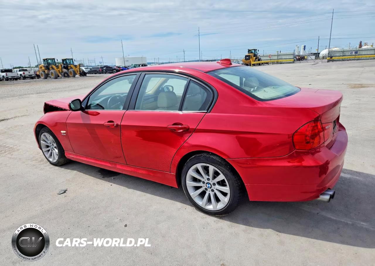 2011 BMW 328 Xi VIN:WBAPK7C59BF195358 - 2