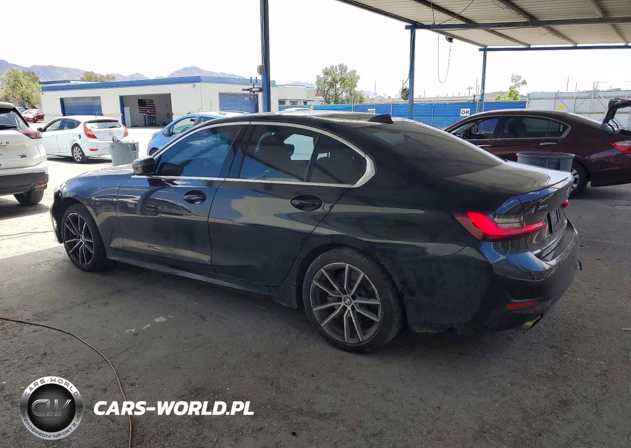 2022 BMW 330Xi VIN:3MW5R7J01N8C61506 - 2